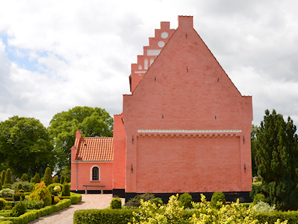 N�rre �rslev Kirke, Falster Provsti. All � copyright Jens Kinkel