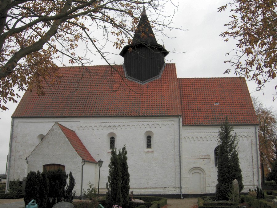 �ster Ulslev Kirke, All � copyright Jens Kinkel