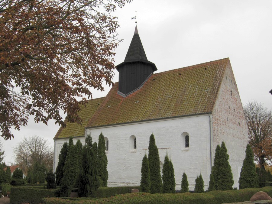 �ster Ulslev Kirke, All � copyright Jens Kinkel