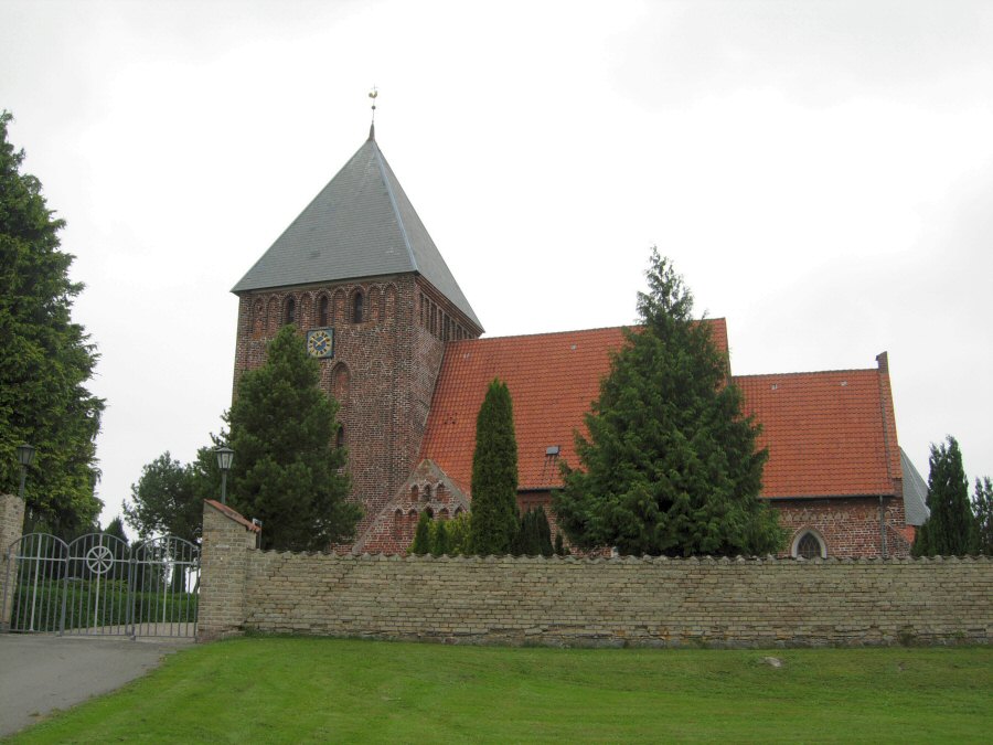 �stofte Kirke