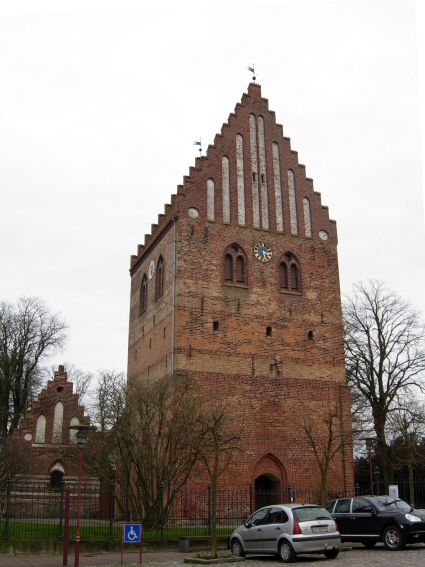 Stubbek�bing Kirke