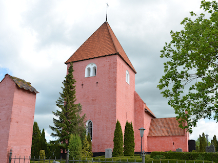 Tingsted Kirke, Falster Provsti. All © copyright Jens Kinkel
