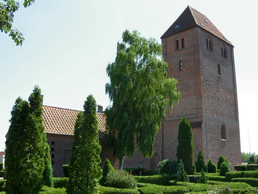Tirsted Kirke, Maribo Domprovsti. All � copyright Jens Kinkel