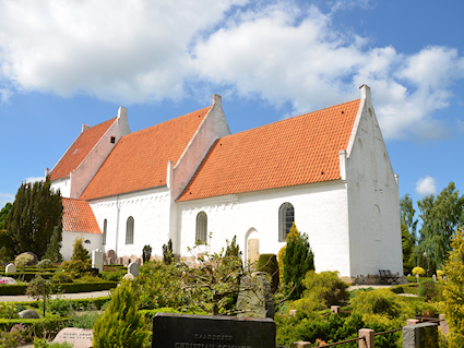 Torkilstrup Kirke, Falster Provsti. All © copyright Jens Kinkel