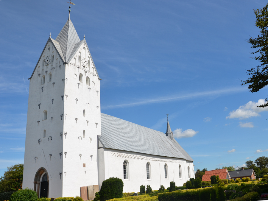 Br�ns Kirke, T�nder Provsti. All � copyright Jens Kinkel