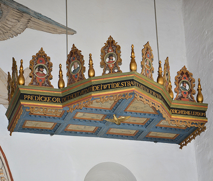 Br�ns Kirke, T�nder Provsti. All � copyright Jens Kinkel