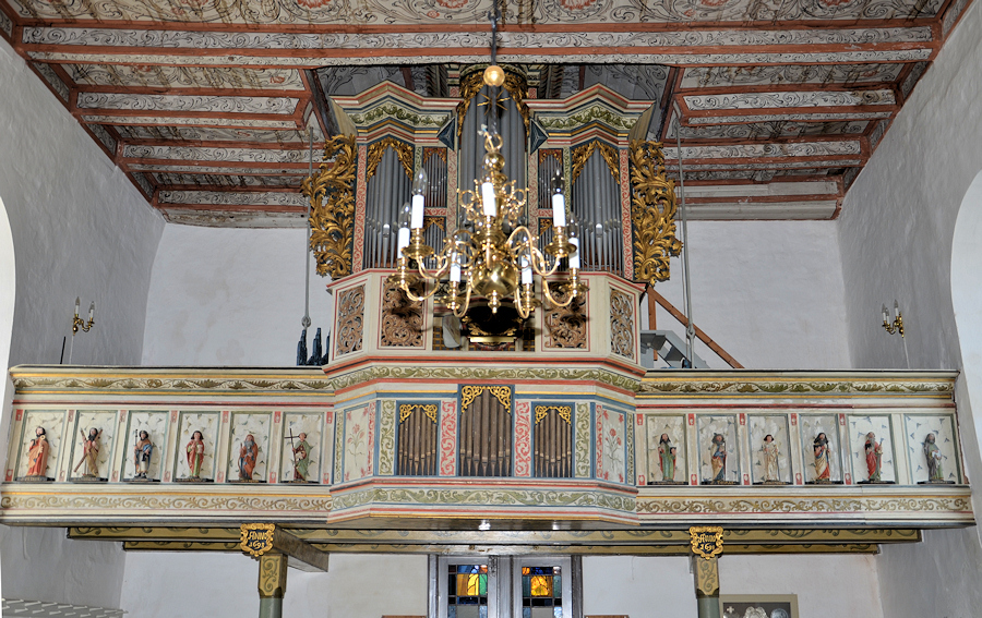 Br�ns Kirke, T�nder Provsti. All � copyright Jens Kinkel