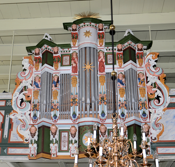 Hostrup Kirke, T�nder Provsti. All � copyright Jens Kinkel