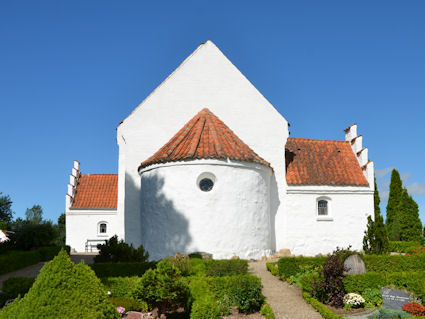 �gerup Kirke, Holb�k Provsti. All � copyright Jens Kinkel