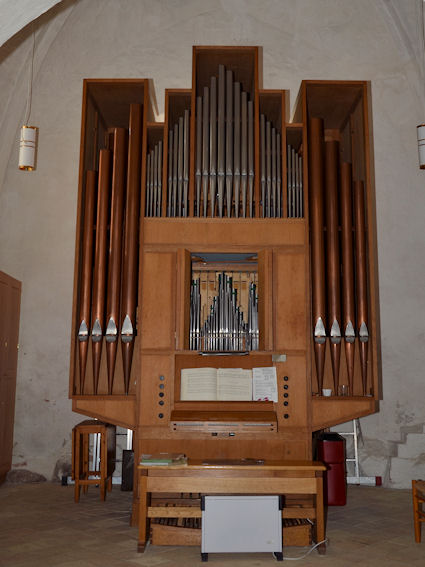 Kundby Kirke. Holb�k Provsti. All � copyright Jens Kinkel