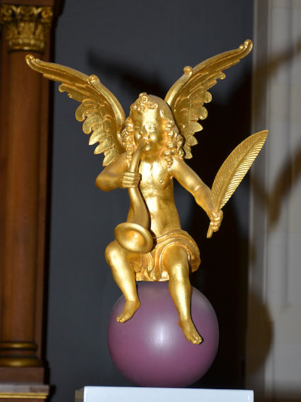 Sankt Nikolai Kirke, Holb�k Provsti. All � copyright Jens Kinkel