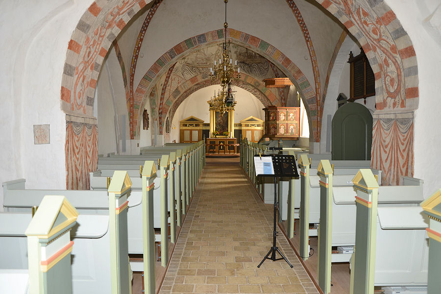 Skamstrup Kirke. Holb�k Provsti. All � copyright Jens Kinkel