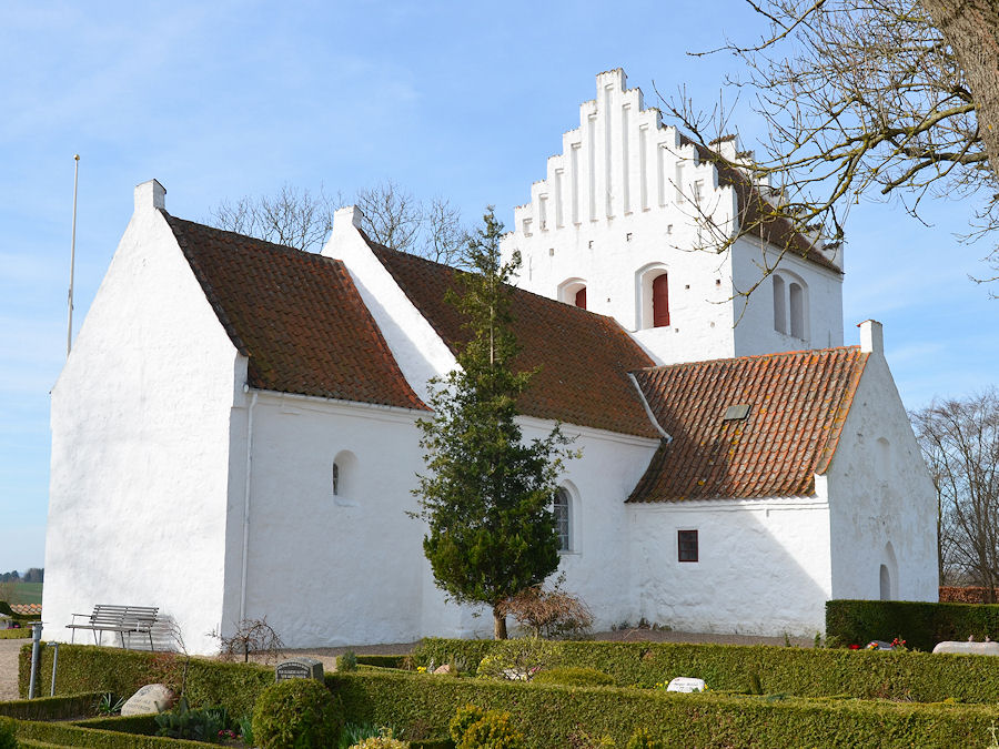 S�strup Kirke, Holb�k Provsti. All � copyright Jens Kinkel