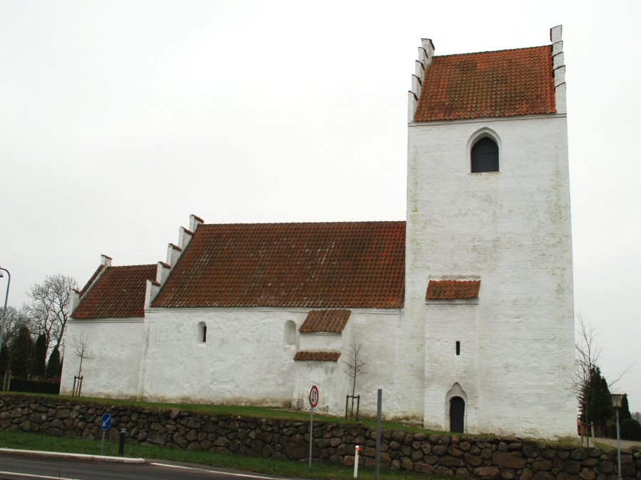 Tuse Kirke, Holbæk Provsti