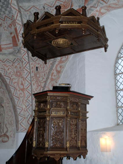 Tuse Kirke, Holbæk Provsti