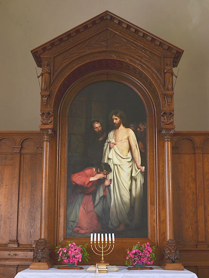 Ugerl�se Kirke, Holb�k Provsti. All � copyright Jens Kinkel