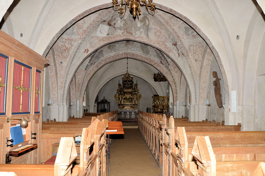 Undl�se Kirke, Holb�k Provsti. All � copyright Jens Kinkel