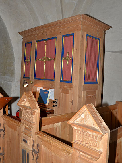 Undl�se Kirke, Holb�k Provsti. All � copyright Jens Kinkel