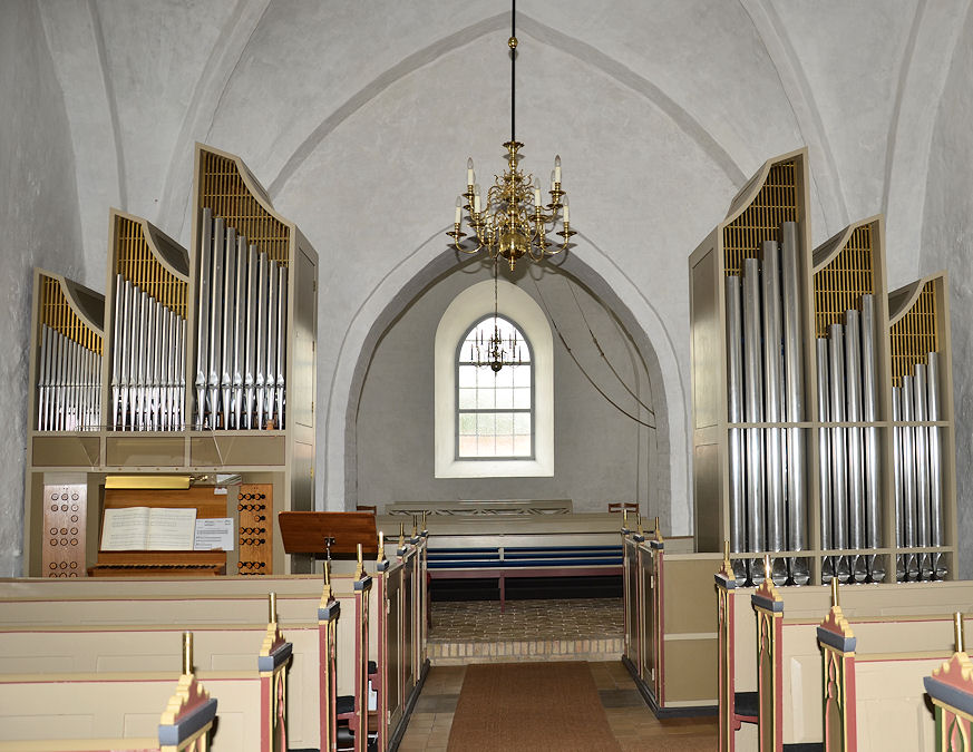 Føllenslev Kirke, Kalundborg Provsti. All © copyright Jens Kinkel