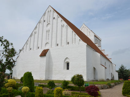 Kirke Helsinge Kirke, Kalundborg Provsti All � copyright Jens Kinkel