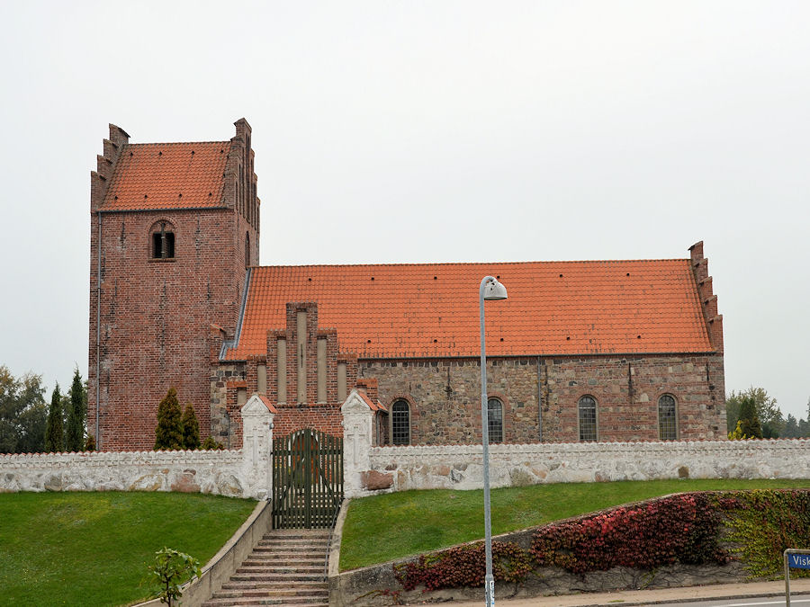 Viskinge Kirke, Kalundborg Provsti. All © copyright Jens Kinkel