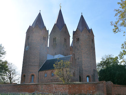 Vor Frue Kirke, Kalundborg Provsti. All � copyright Jens Kinkel