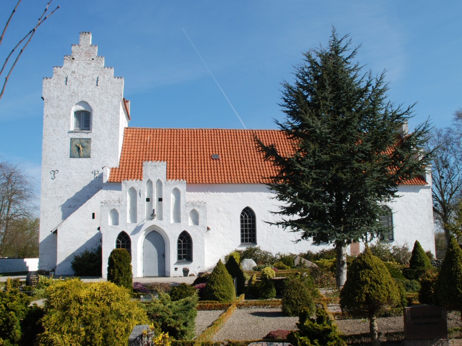 Endeslev Kirke, Tryggev�lde Provsti