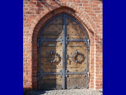 Haslev Kirke, Tryggev�lde Provsti