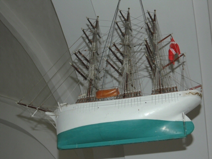 H�jelse Kirke