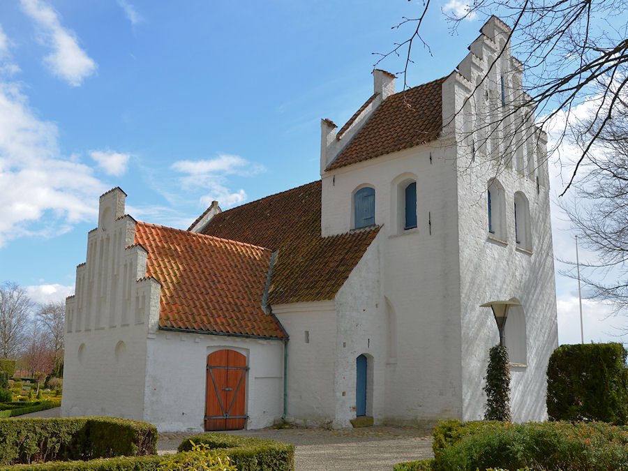 Jyllinge Kirke, Roskilde Domprovsti. All � copyright Jens Kinkel