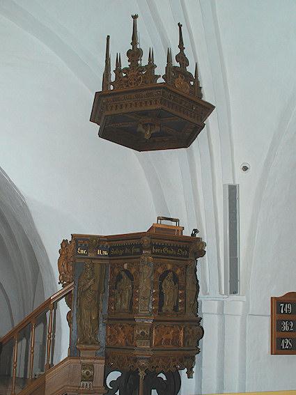 Karreb�k Kirke, N�stved Provsti. All � copyright Jens Kinkel
