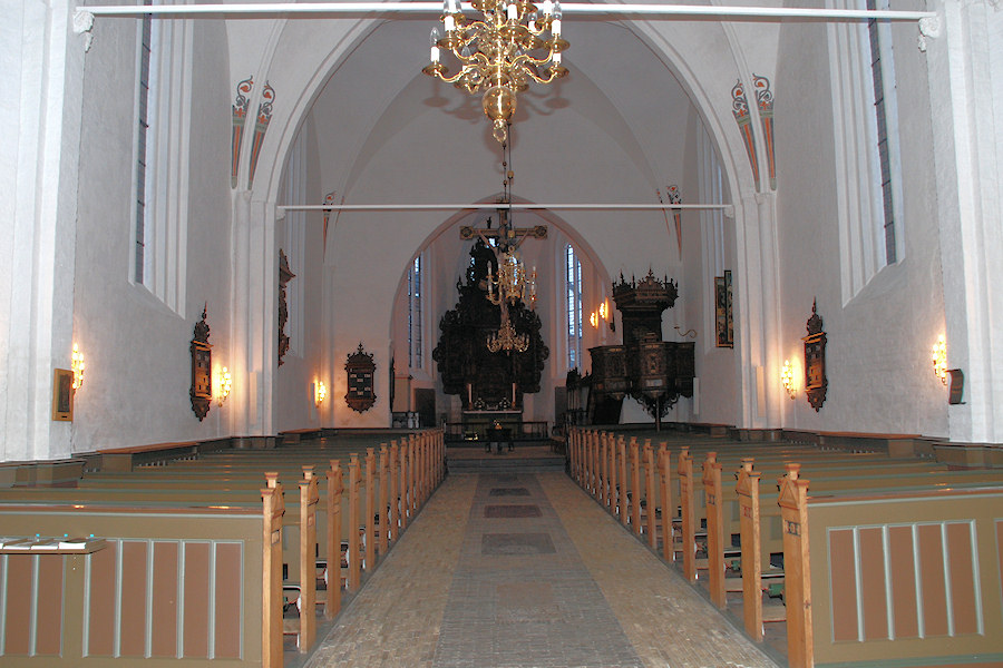 Sankt Mortens Kirke, N�stved Provsti. All � copyright Jens Kinkel