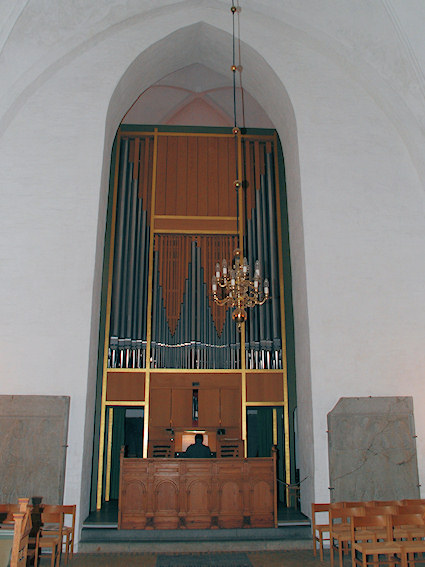 Sankt Mortens Kirke, N�stved Provsti. All � copyright Jens Kinkel