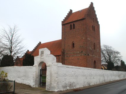 Nyk�bing Sj. Kirke,  Ods og Skippinge Provsti.  All � copyright Jens Kinkel