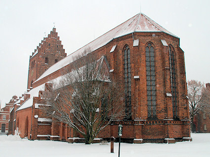 Sankt Peders Kirke, N�stved Provsti. All � copyright Jens Kinkel