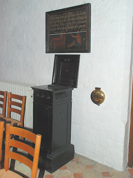 Sankt Peders Kirke, N�stved Provsti. All � copyright Jens Kinkel