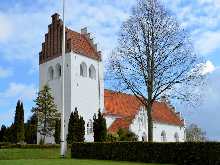 Snoldelev Kirke, Roskilde Domprovsti. All  copyright Jens Kinkel