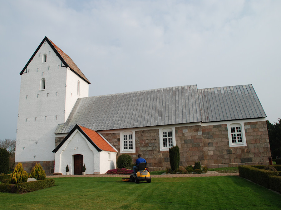 R�sted Kirke